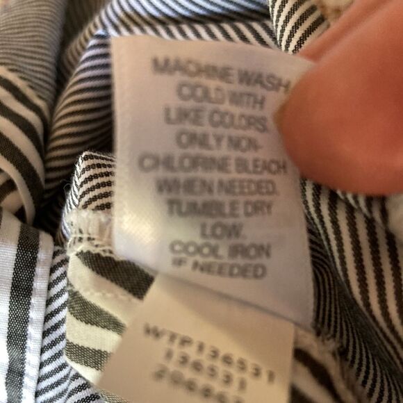 J Jill Black & White Striped Button Down Long Sleeve Shirt Size Medium - Picture 8 of 12